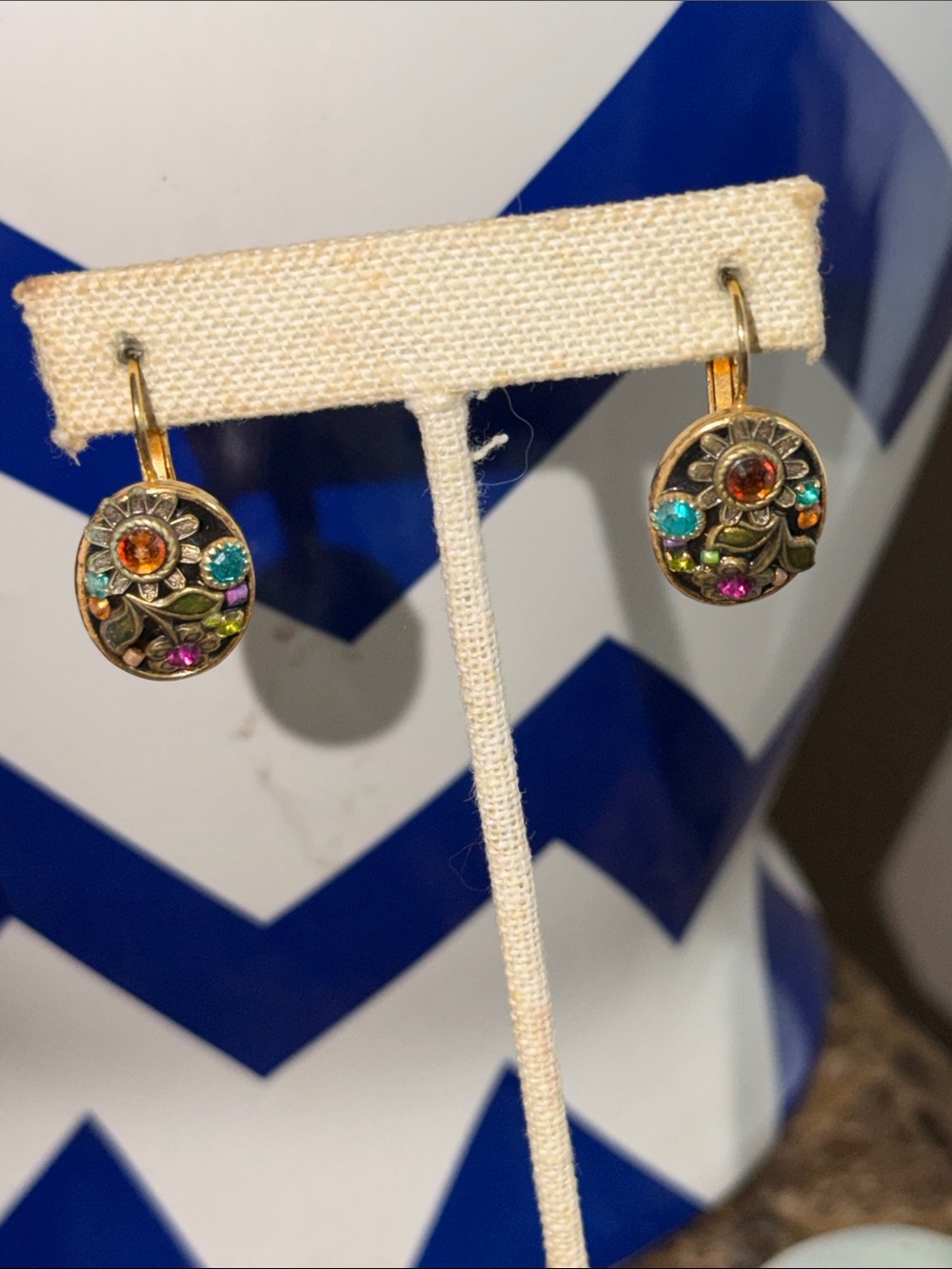 Michael Golan Pierced earrings gold-tone colorful crystal flowers garden